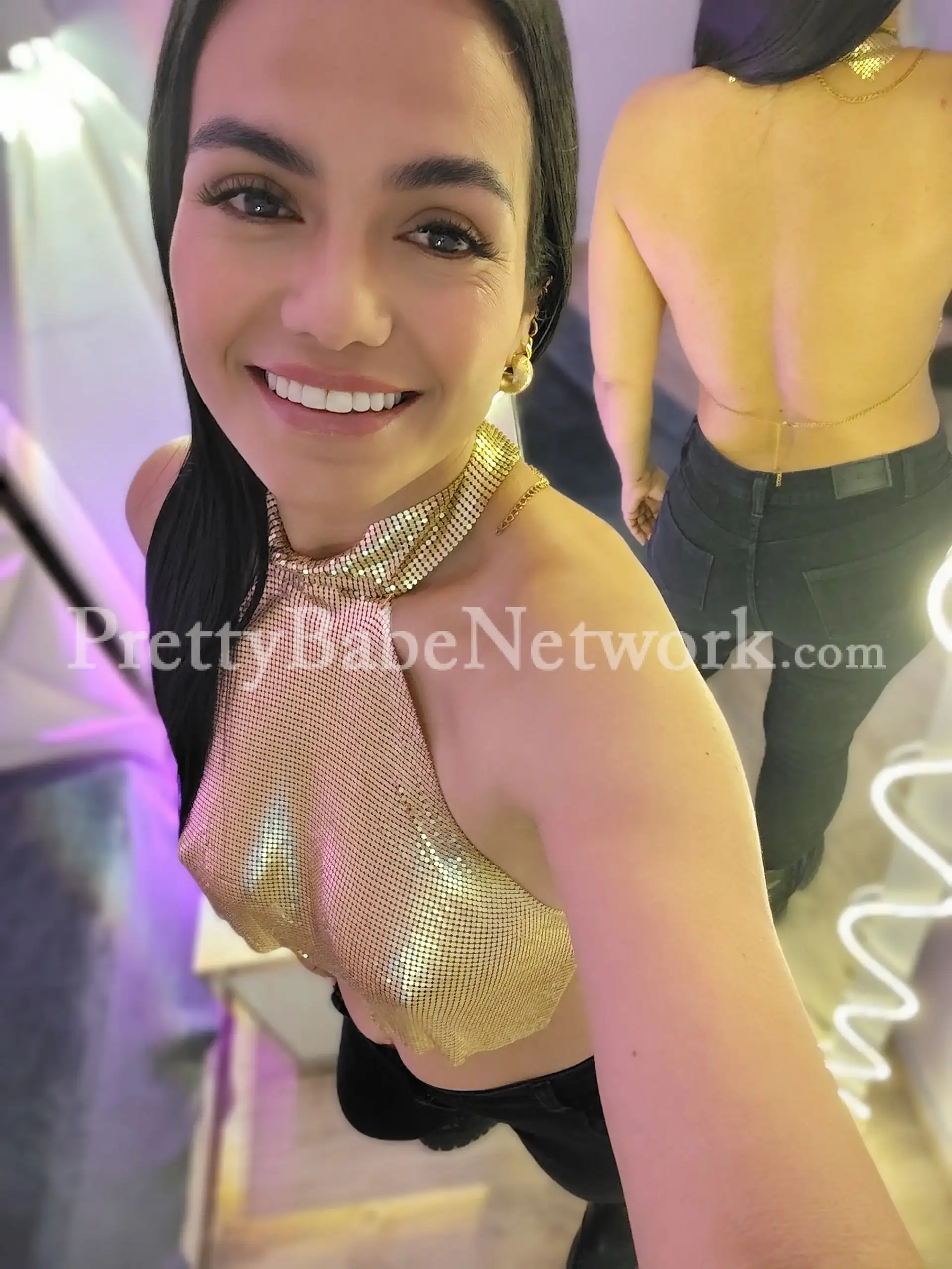 VIP Mumbai Escort Chetna Pandey Available in Colaba